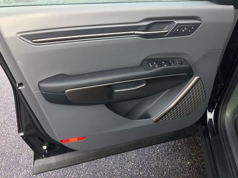 New 2026 Kia EV9 Wind image 9