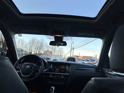Used 2017 BMW X3 xDrive28i AWD/4WD image 23