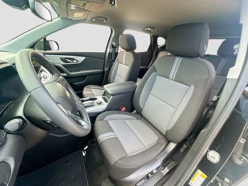 New 2026 Chevrolet Blazer LT w/ Convenience Package FWD image 22
