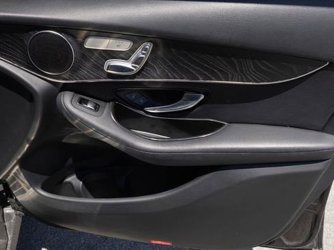 Used 2016 Mercedes-Benz GLC 300 4MATIC image 15