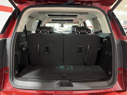 Used 2023 GMC Acadia Denali w/ Denali Ultimate Package image 19