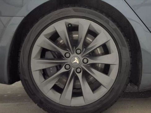 Used 2020 Tesla Model S Long Range image 24