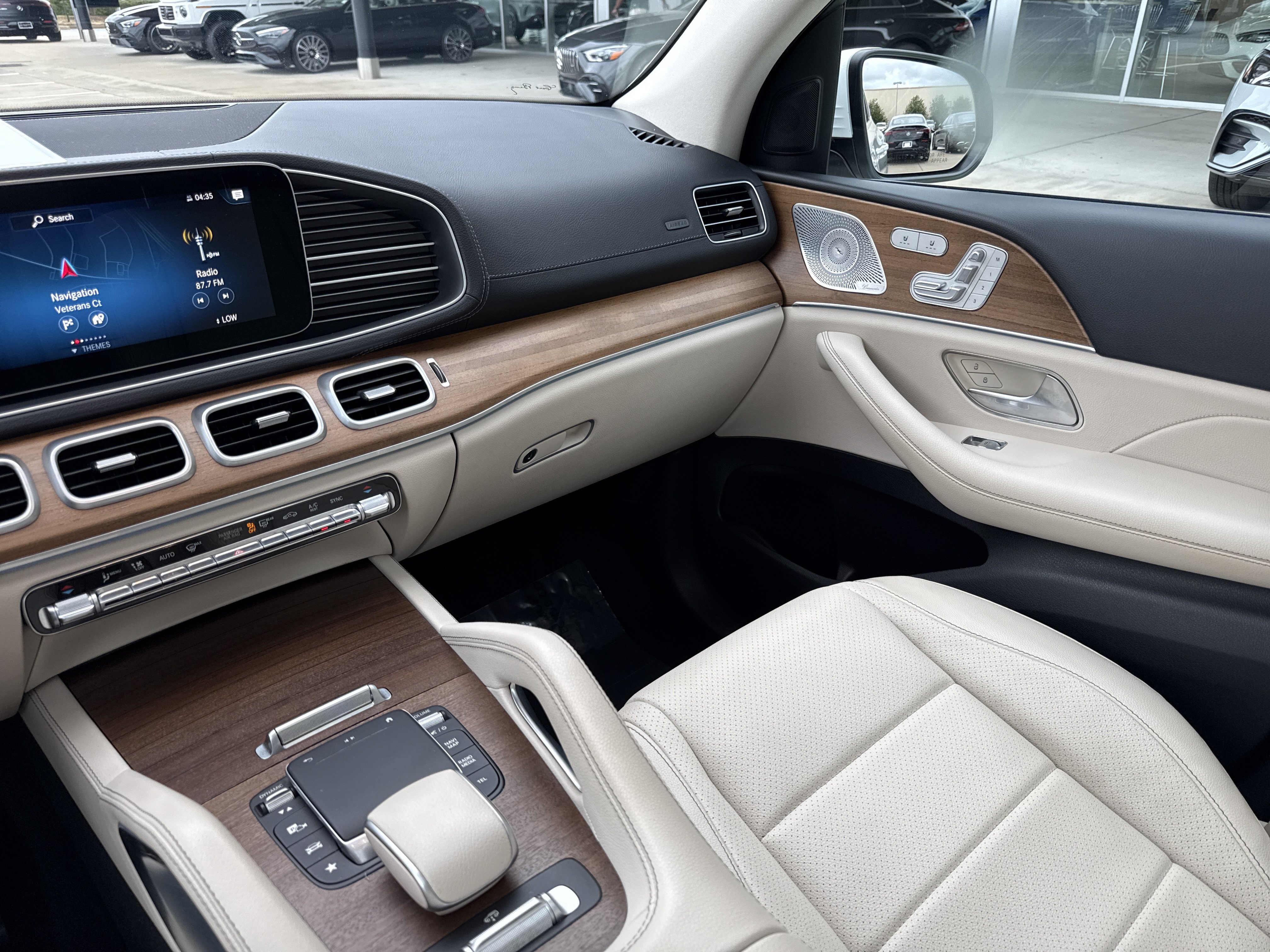 Certified 2022 Mercedes-Benz GLS 450 4MATIC image 38