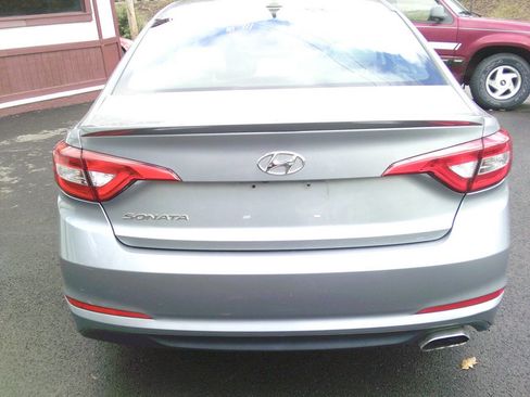 Used 2016 Hyundai Sonata SE image 6