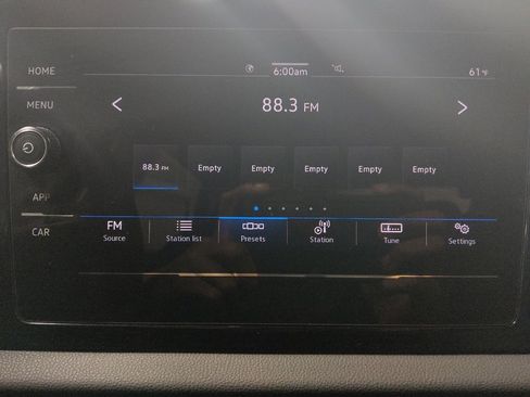 Used 2025 Volkswagen Jetta S image 25