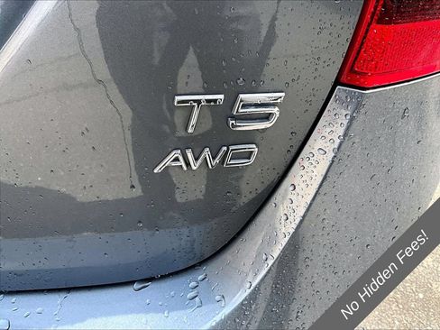 Used 2016 Volvo V60 T5 Platinum AWD/4WD image 8