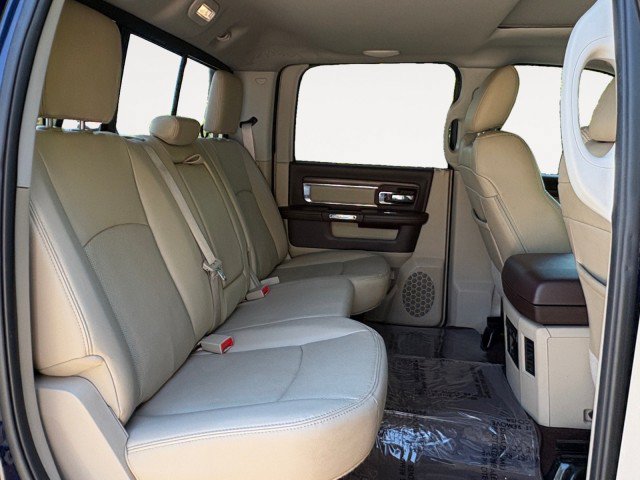 Used 2015 RAM 1500 Laramie w/ Convenience Group AWD/4WD image 6