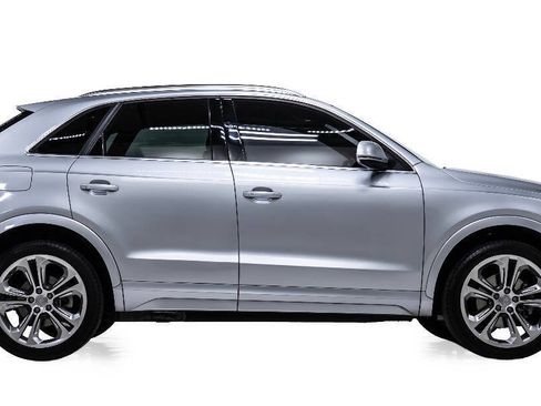 Used 2017 Audi Q3 2.0T Premium Plus w/ Premium Plus Package image 5