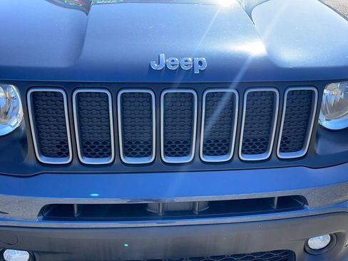 Used 2022 Jeep Renegade Latitude AWD/4WD image 51
