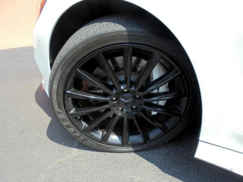 Used 2015 Mercedes-Benz S 550 4MATIC Coupe image 29