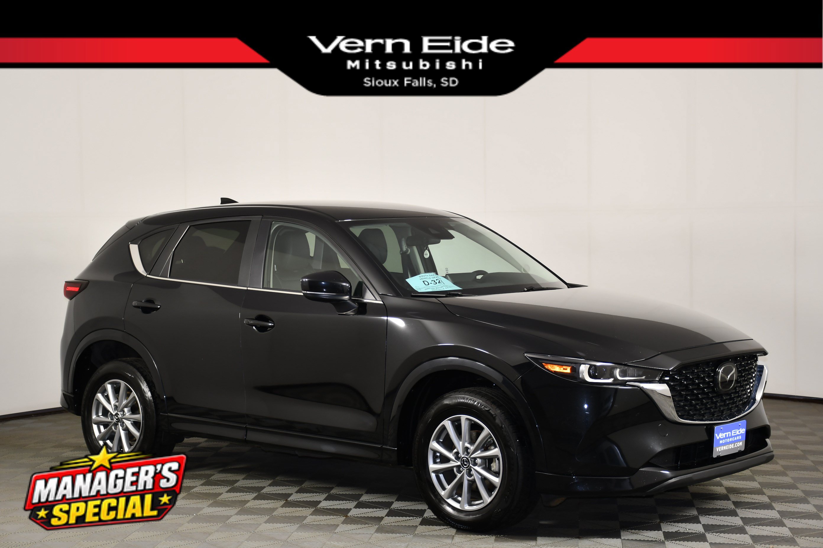 Used 2024 MAZDA CX-5 AWD 2.5 S w/ Select Package image 1