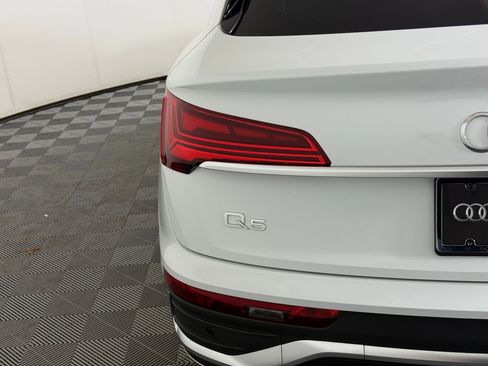 Used 2025 Audi Q5 2.0T Premium Plus w/ Premium Plus Package image 12