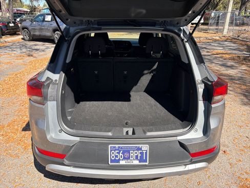 Used 2025 Chevrolet TrailBlazer LT image 27