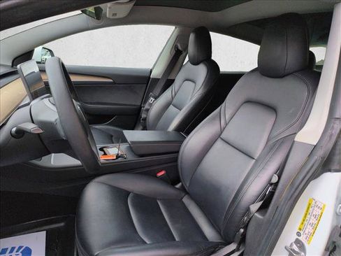 Used 2021 Tesla Model 3 Standard Range Plus RWD image 17
