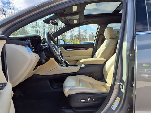 Used 2019 Cadillac XT5 Luxury image 27