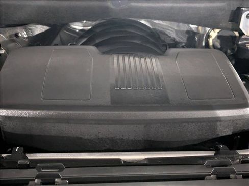 Used 2022 Cadillac Escalade Premium Luxury image 22