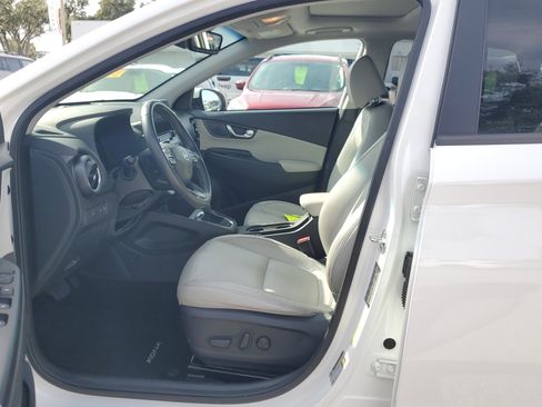 Used 2022 Hyundai Kona Limited image 20