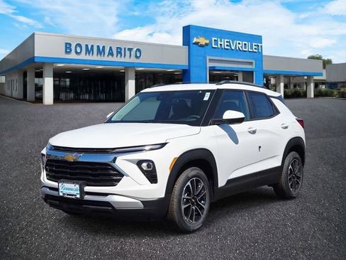 New 2026 Chevrolet TrailBlazer LT w/ Driver Confidence Package image 1