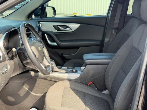 Used 2019 Chevrolet Blazer LT FWD image 18