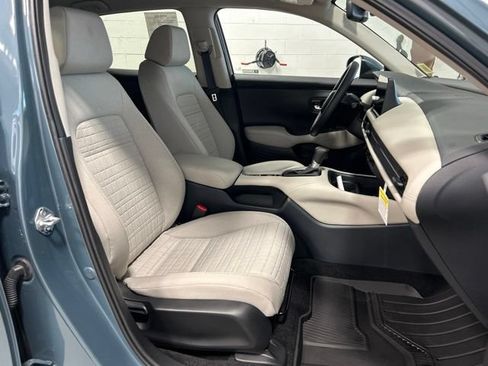 Certified 2026 Honda HR-V LX image 14