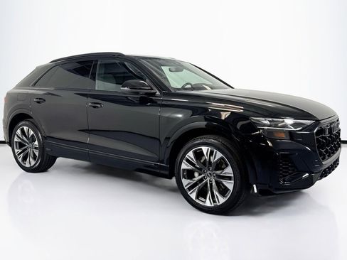Used 2025 Audi Q8 Premium w/ Black Optic Package AWD/4WD image 3
