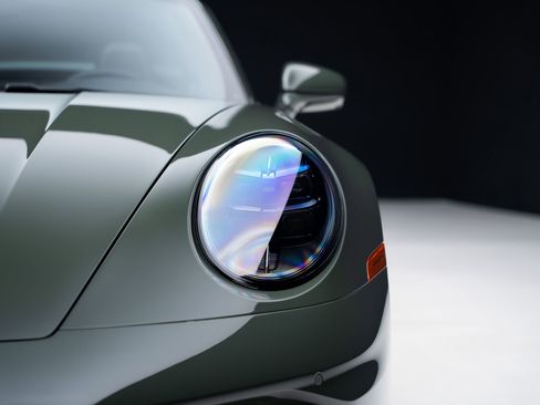 Used 2026 Porsche 911 Targa 4 GTS image 12