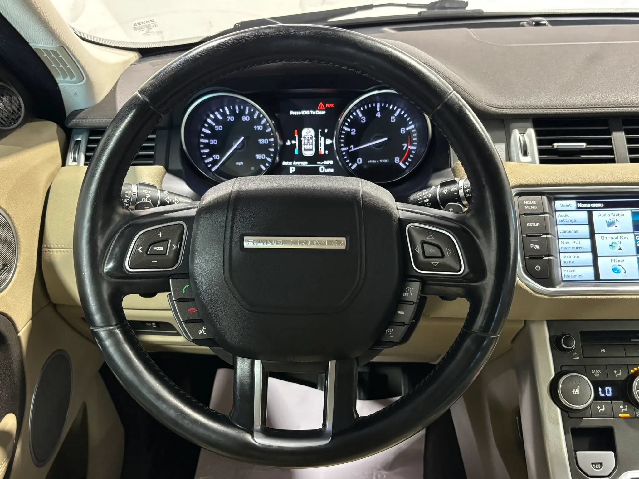 Used 2015 Land Rover Range Rover Evoque Pure Plus AWD/4WD image 12