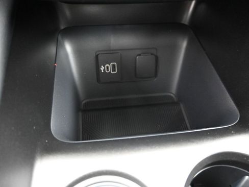 New 2026 Ford Explorer ST-Line image 17