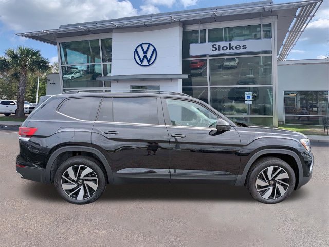 New 2026 Volkswagen Atlas SE FWD image 3