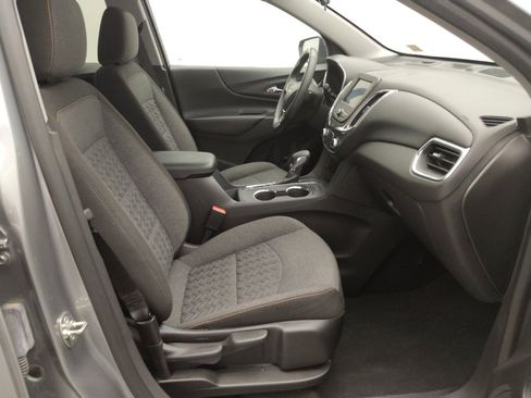 Used 2024 Chevrolet Equinox LT image 21