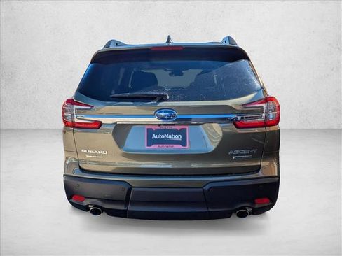 New 2025 Subaru Ascent Limited image 6
