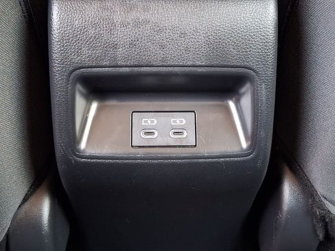 Used 2024 Toyota Corolla LE FWD image 14