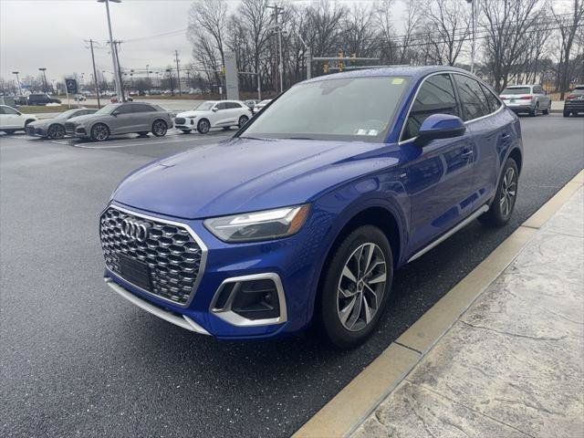 Used 2023 Audi Q5 2.0T Premium w/ Convenience Package AWD/4WD image 46