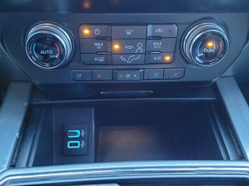 Used 2019 Ford F250 Platinum w/ Platinum Ultimate Package image 21