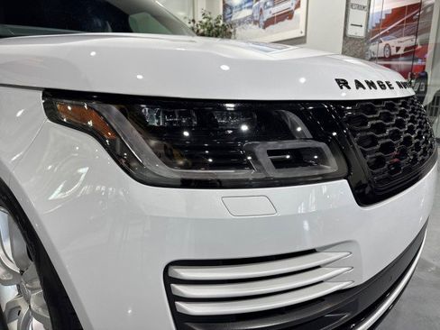 Used 2018 Land Rover Range Rover HSE image 21