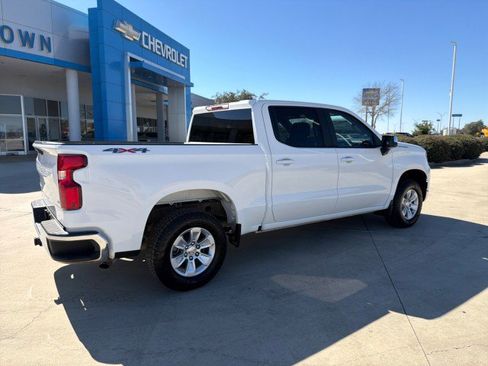 Used 2025 Chevrolet Silverado 1500 LT image 14