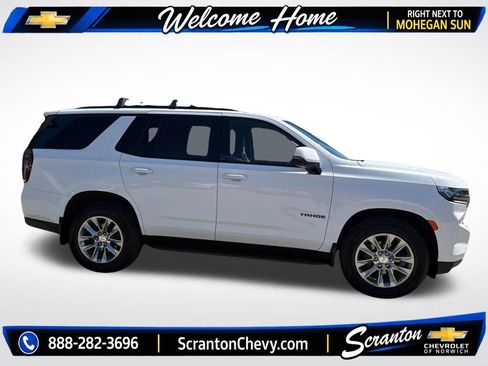 Certified 2022 Chevrolet Tahoe RST w/ Sport Performance Package AWD/4WD image 4