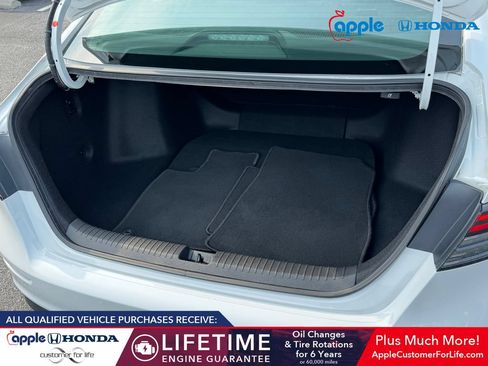 Used 2023 Honda Accord LX image 19