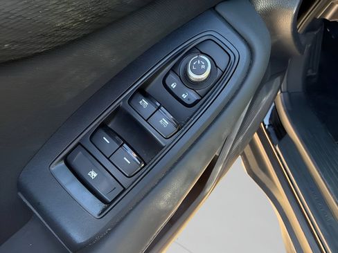Used 2024 Subaru Outback Premium AWD/4WD image 15