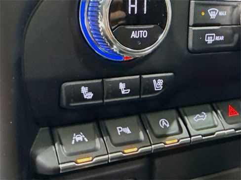 Used 2021 GMC Sierra 1500 Denali w/ Denali Ultimate Package image 26