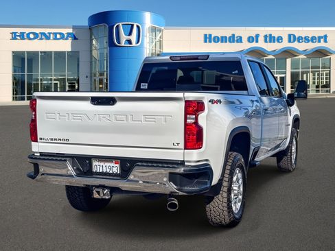 Used 2020 Chevrolet Silverado 2500 LT w/ All Star Edition AWD/4WD image 7