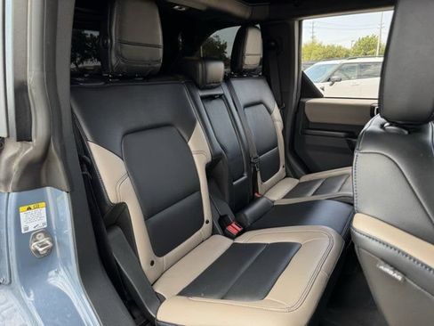 Used 2024 Ford Bronco Wildtrak AWD/4WD image 31