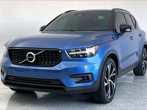 Used 2020 Volvo XC40 T5 R-Design AWD/4WD image 12