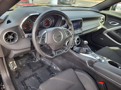 Used 2023 Chevrolet Camaro LT w/ RS Package image 10