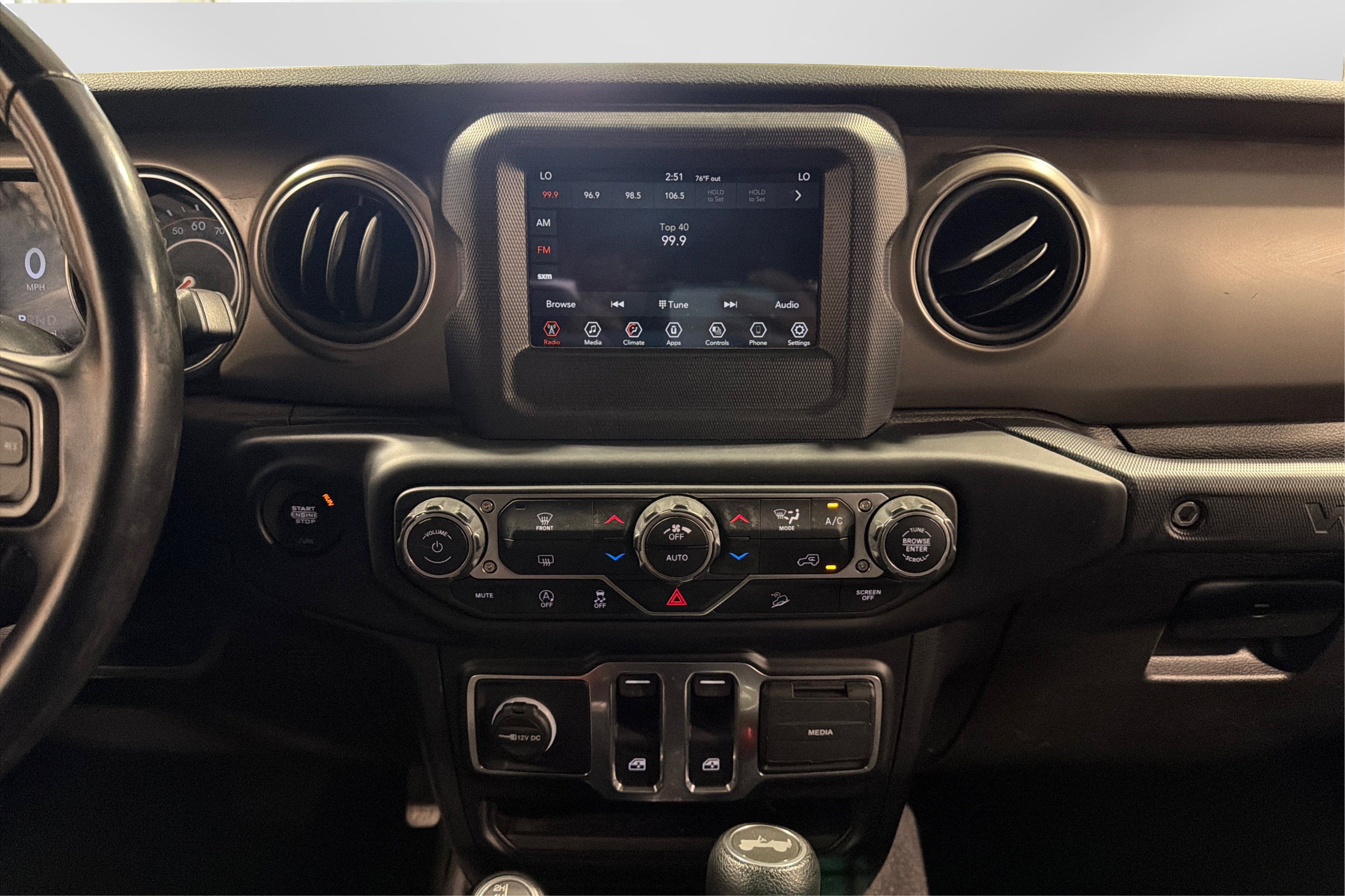 Used 2021 Jeep Wrangler Sport AWD/4WD image 26
