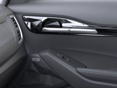 New 2026 Kia Seltos SX AWD/4WD image 25