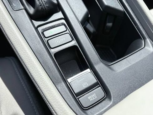 Used 2023 Honda Accord EX image 22