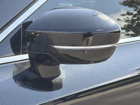 Used 2023 INFINITI QX60 Luxe w/ Cargo Package AWD/4WD image 37