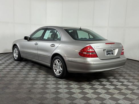 Used 2004 Mercedes-Benz E 320 4MATIC Sedan image 3