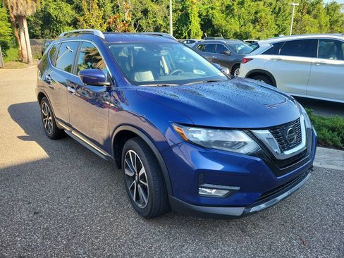 Used 2019 Nissan Rogue SL FWD image 2